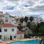 Emblematica - Wifi & Pool شقة *