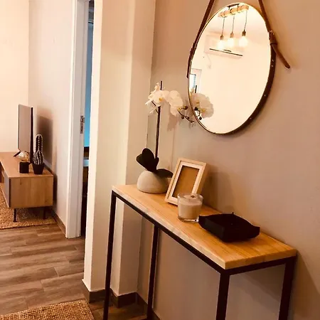 شقة Emblematica - Wifi & Pool