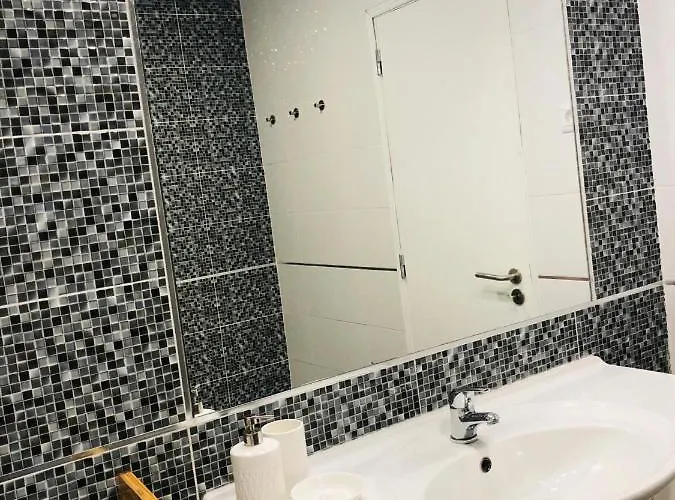 Emblematica - Wifi & Pool