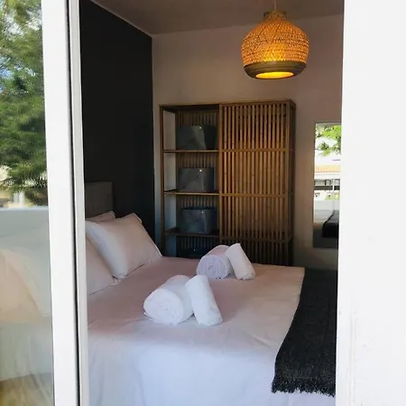 Emblematica - Wifi & Pool * Албуфейра