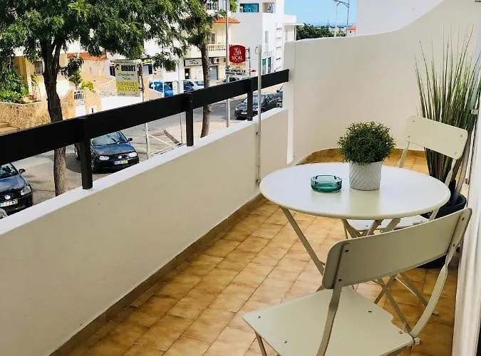 Emblematica - Wifi & Pool Albufeira